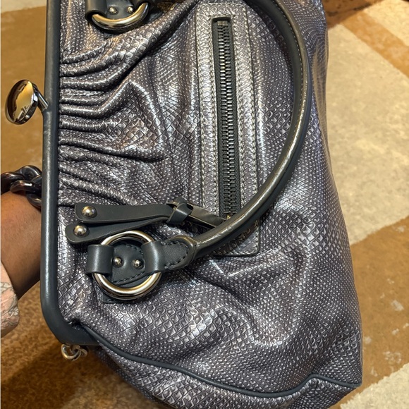 Authentic MARC JACOBS Large Satchel Handbag - Picture 9 of 17